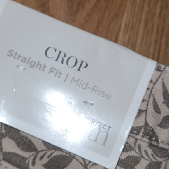 New C&B The Perfect Jean w/leaf designed 14p - Picture 9 of 11